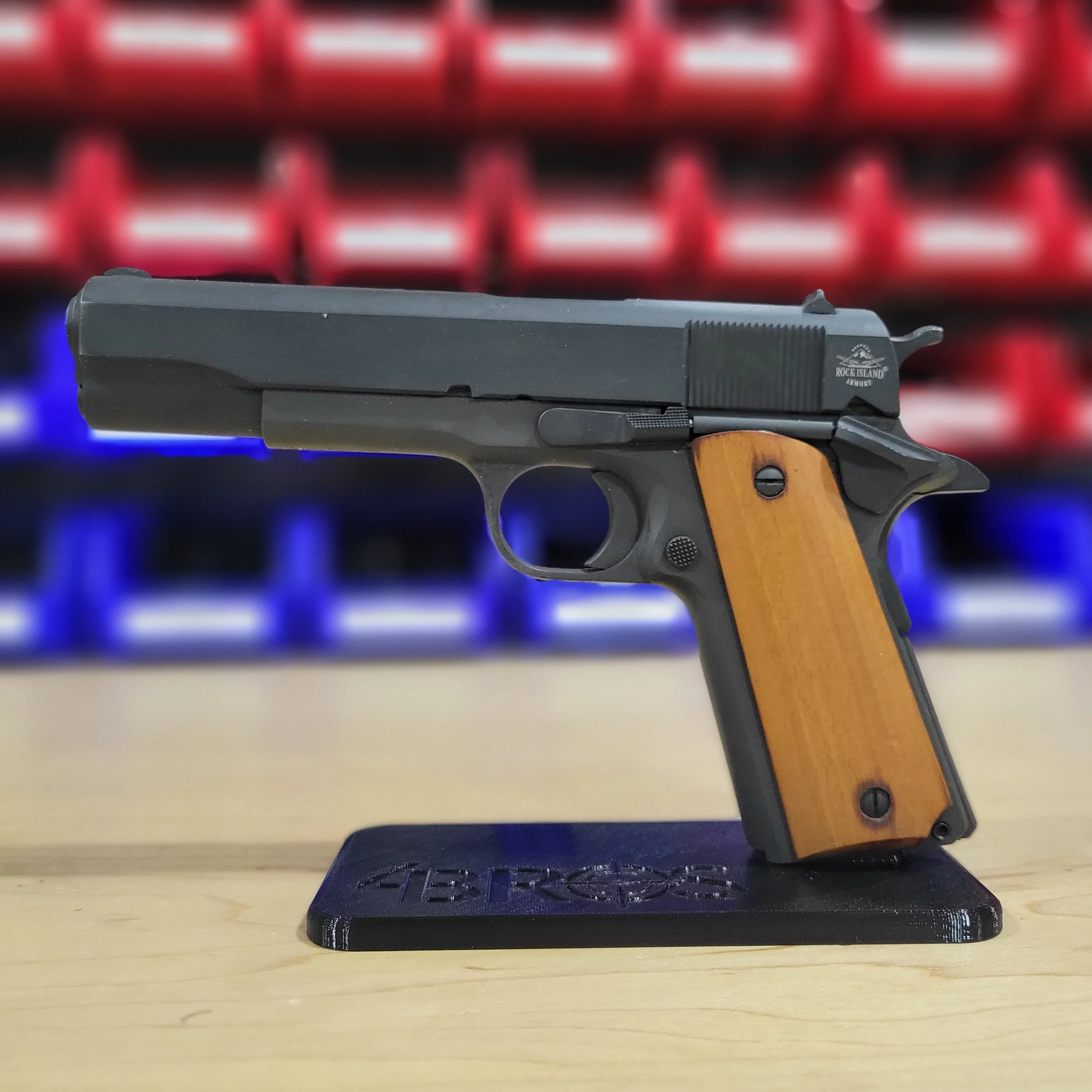 4Bros 1911 Pistol Stand