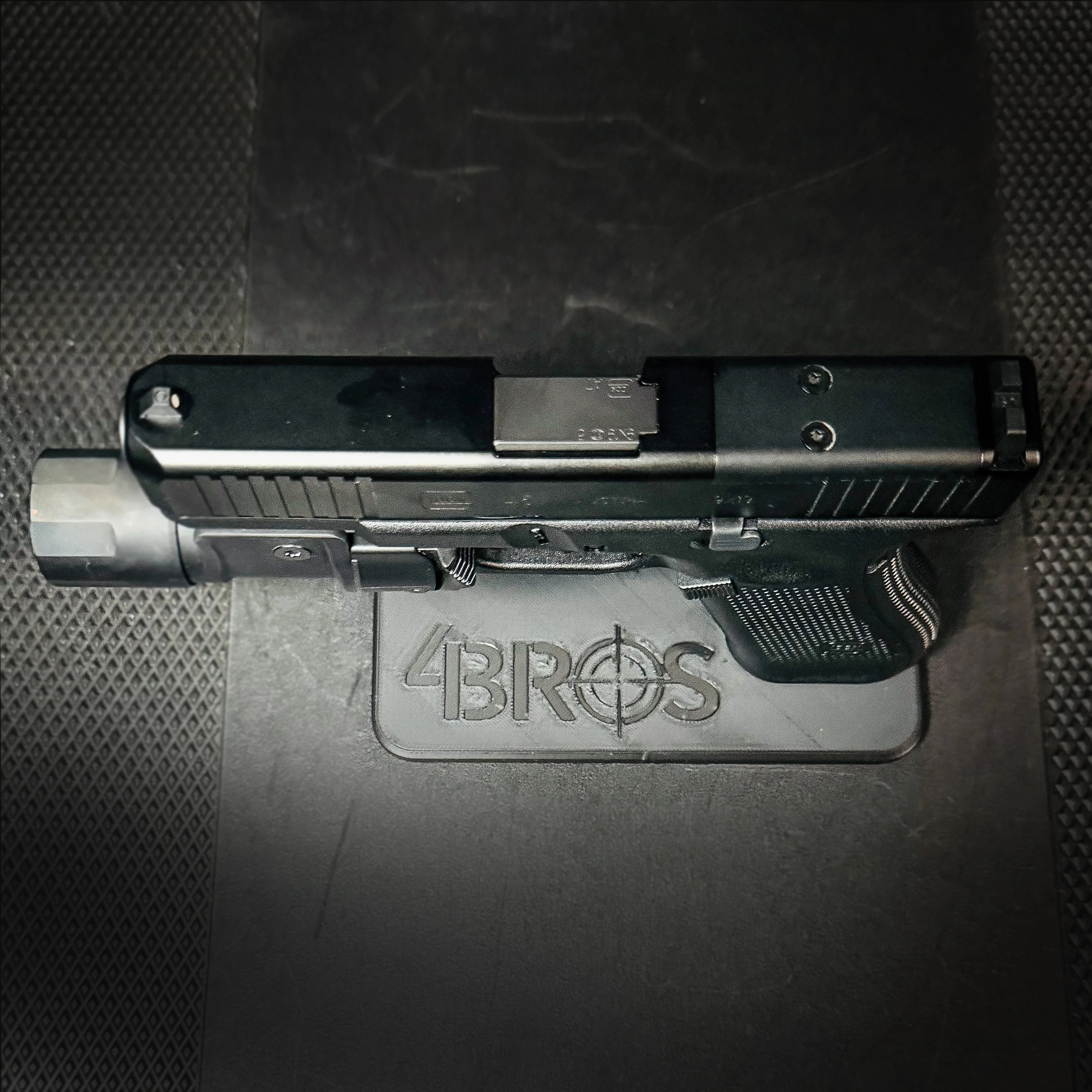 4Bros Glock Pistol Stand - Image 8