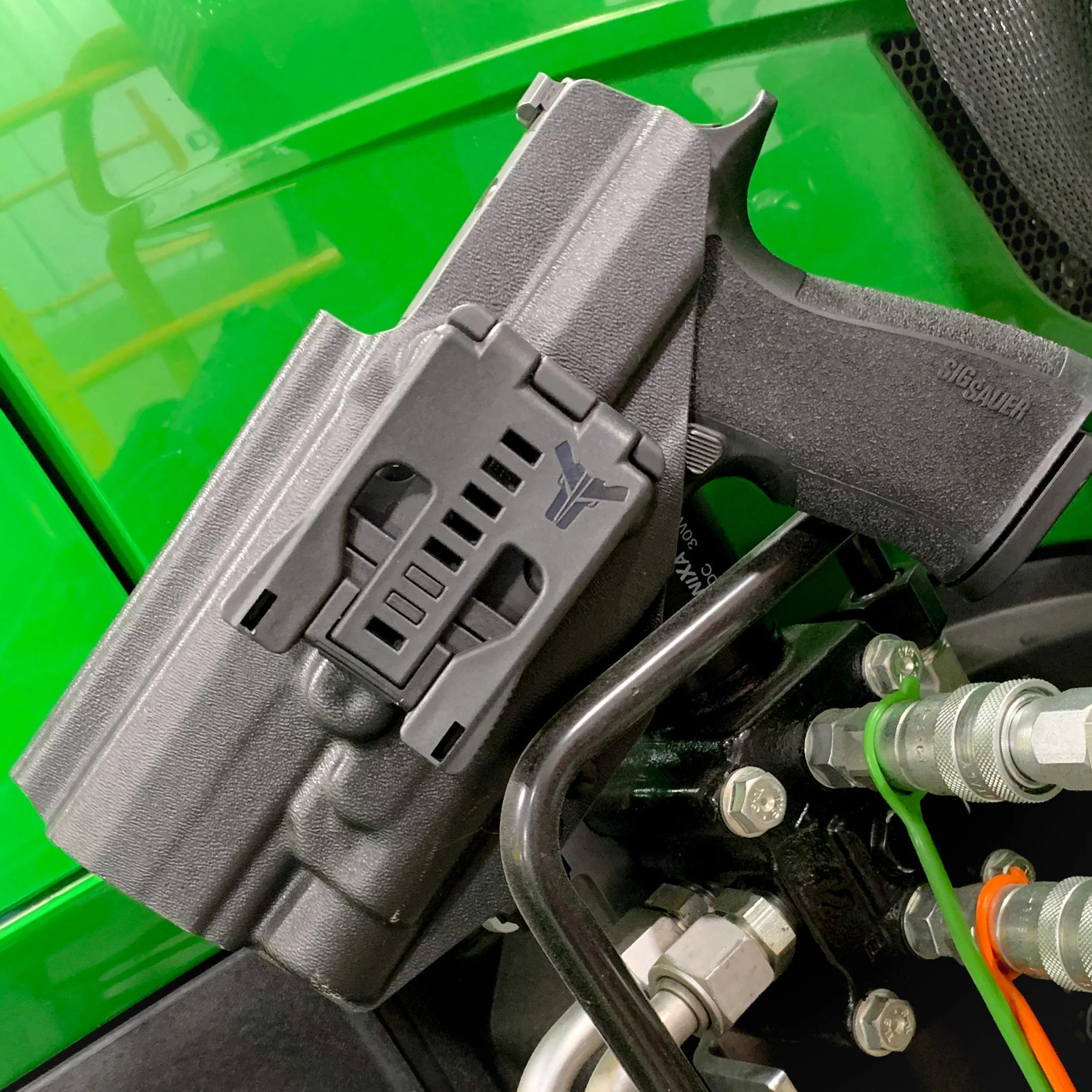 Sig Sauer P320-XTEN & TLR-1 HL Gas Pedal OWB Holster - Image 11