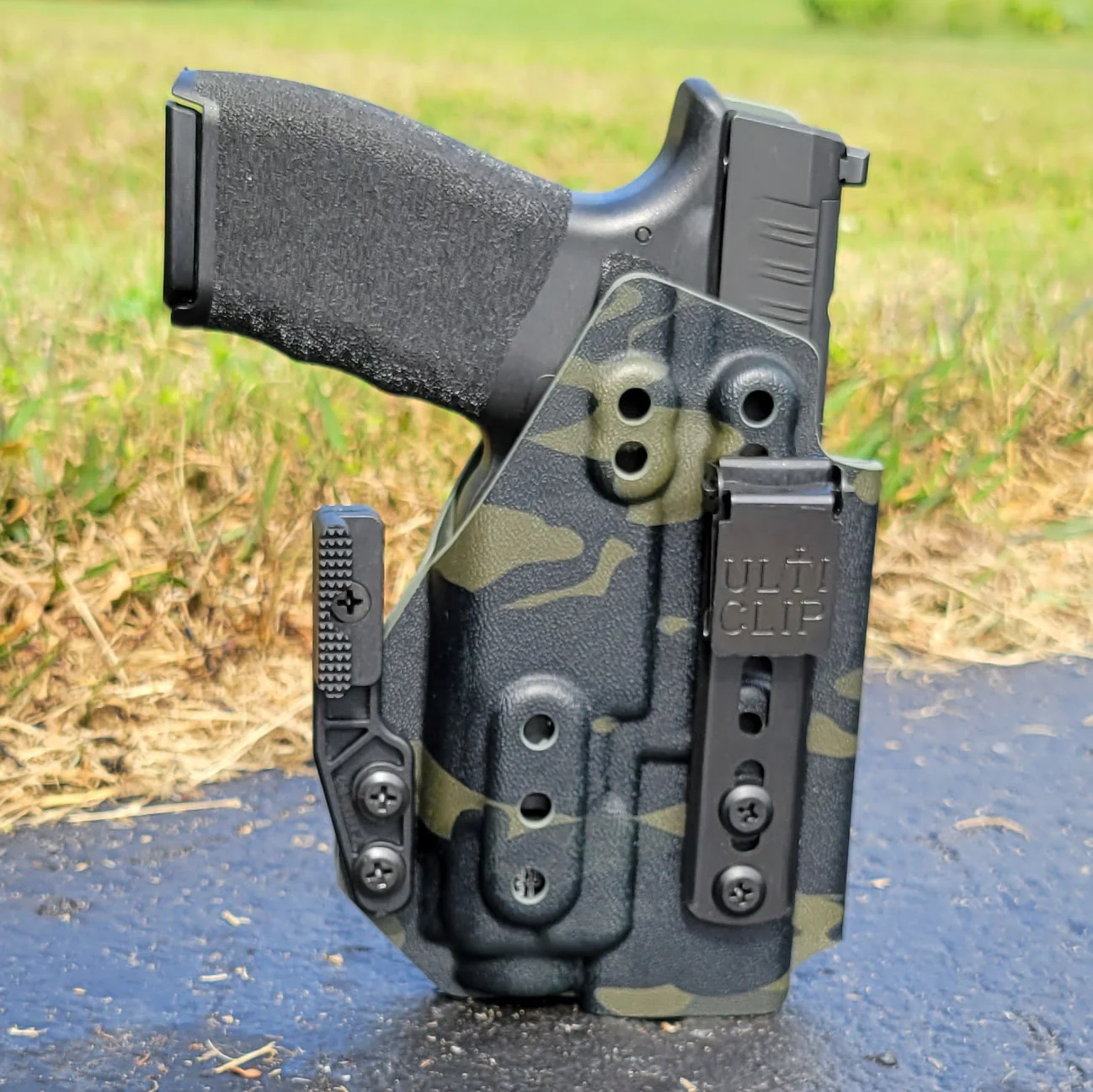 Springfield Hellcat Pro with TLR-8A IWB Holster - Image 10